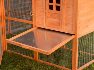 HØNSEHUS MED HØNSEGÅRD MODEL CAPITAL